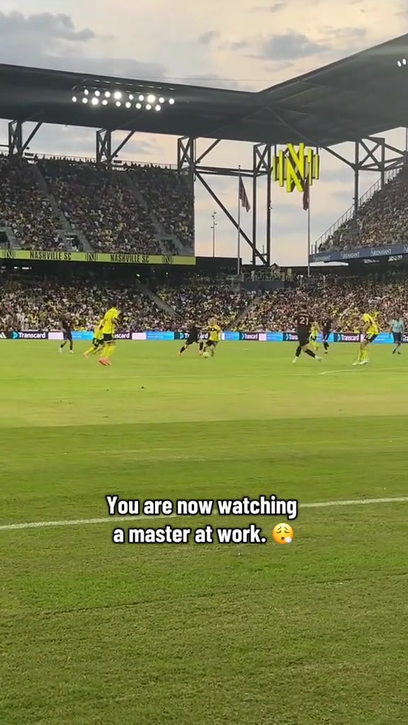 接化发现场实拍梅西这